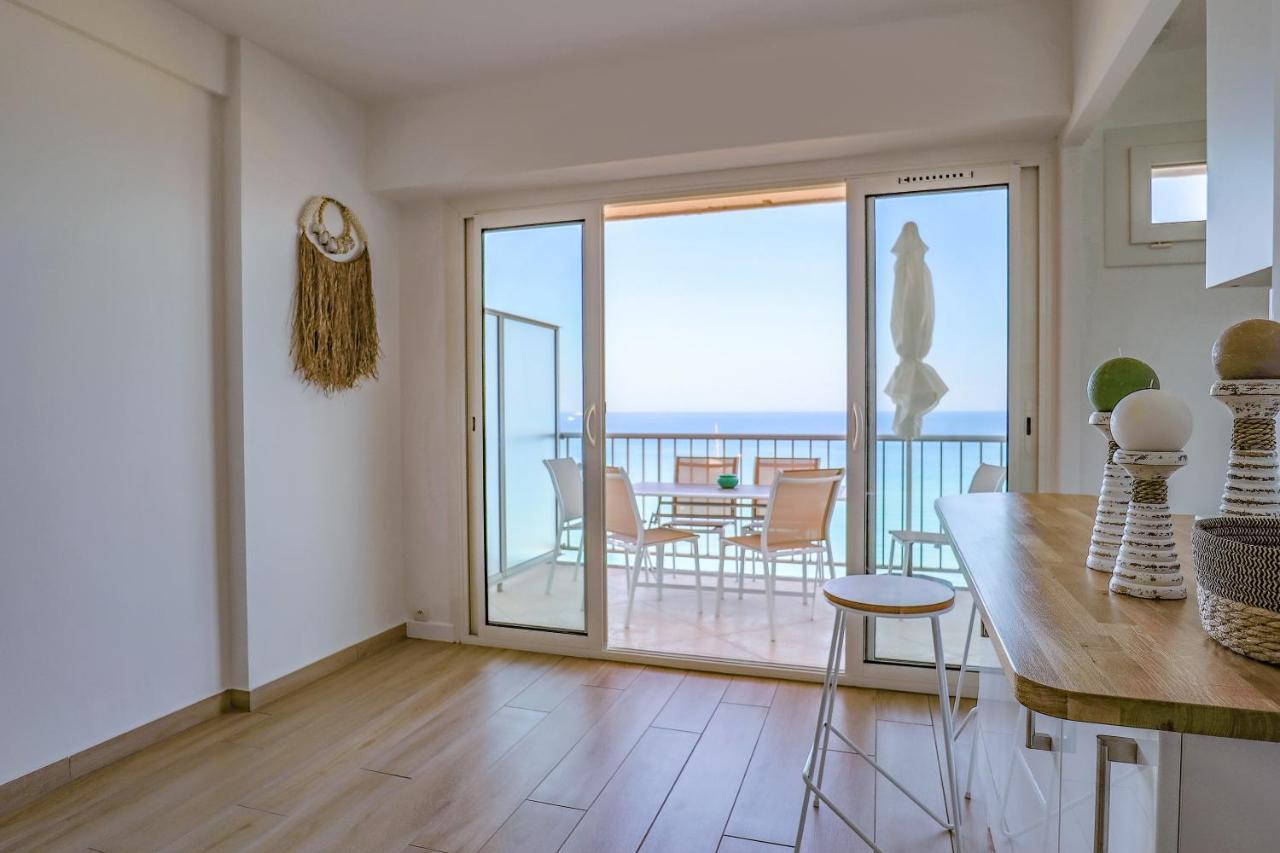 Bord De Plage - Studio En Front De Mer Le Lavandou Exterior photo